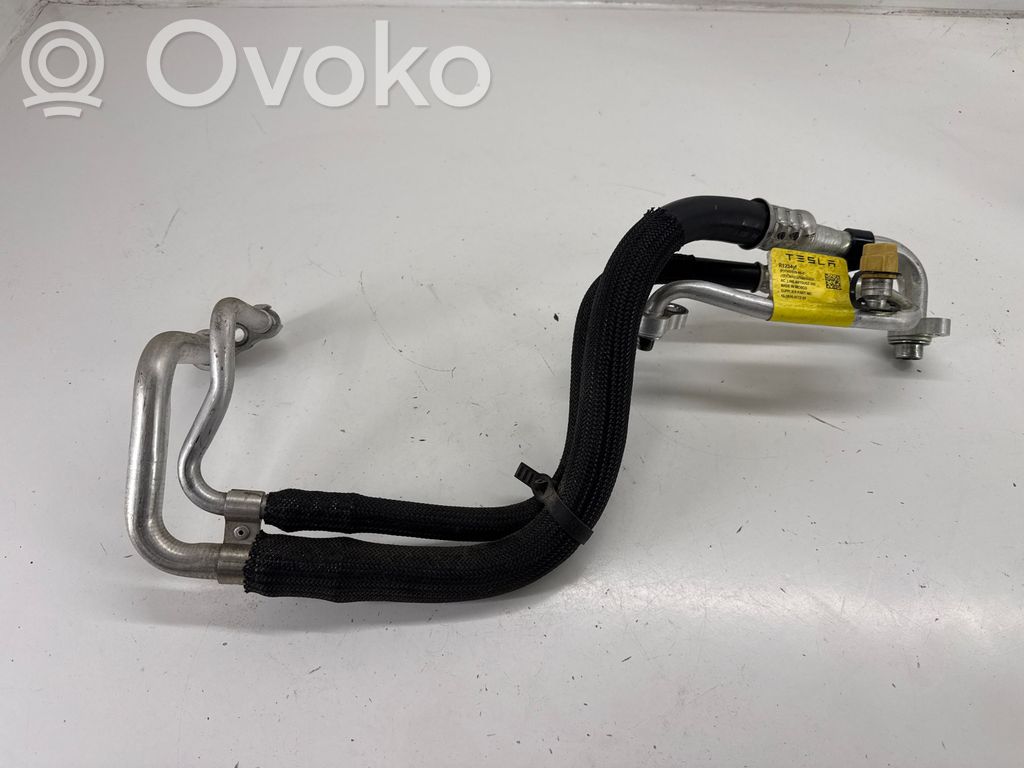 Ilmastointilaitteen putki (A/C)   150202000C