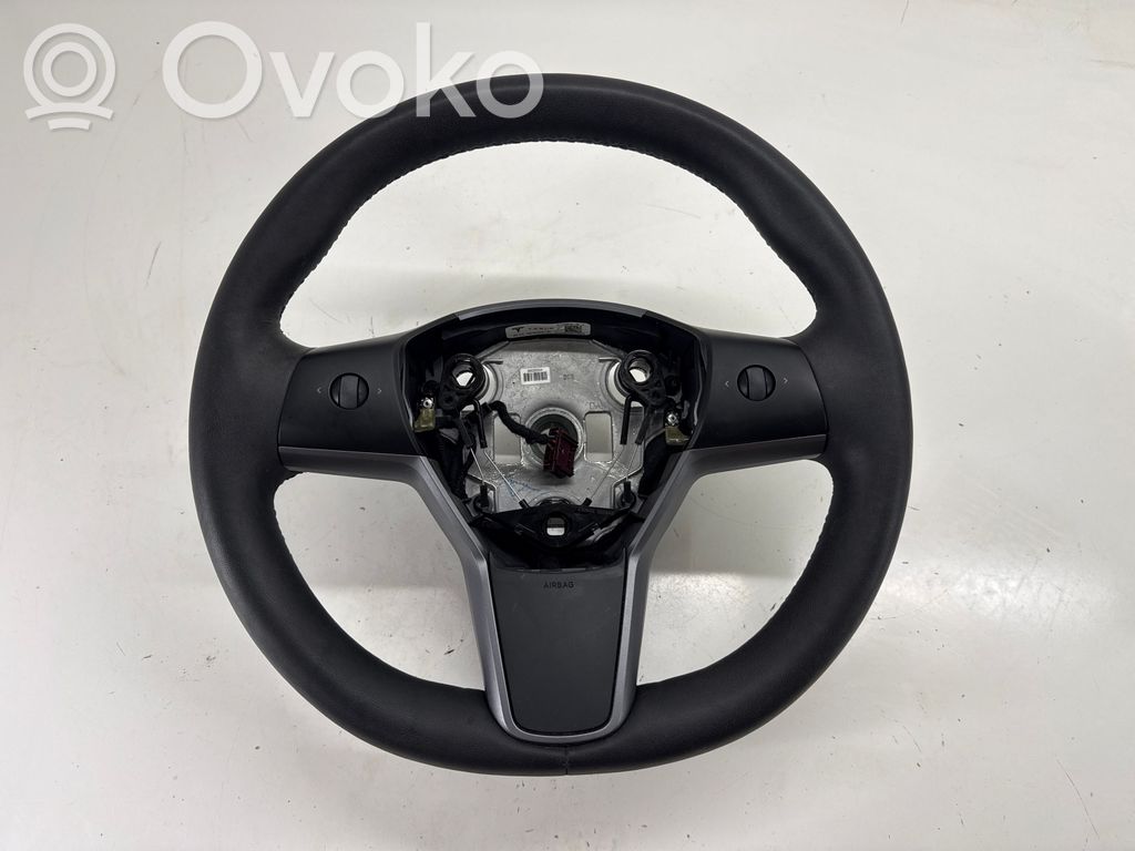 Volant   149021400B