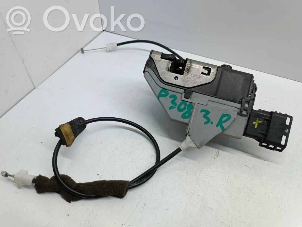 Peugeot 308 Takaoven lukko 