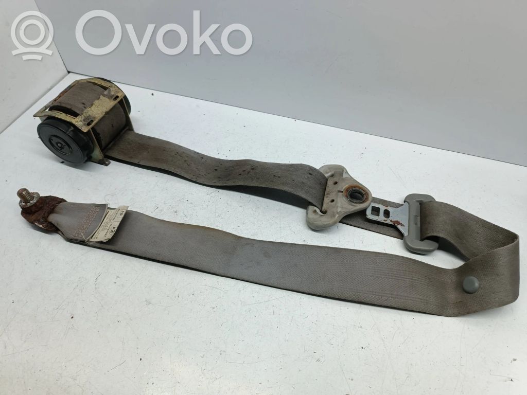 Mazda 3 I Front seatbelt 