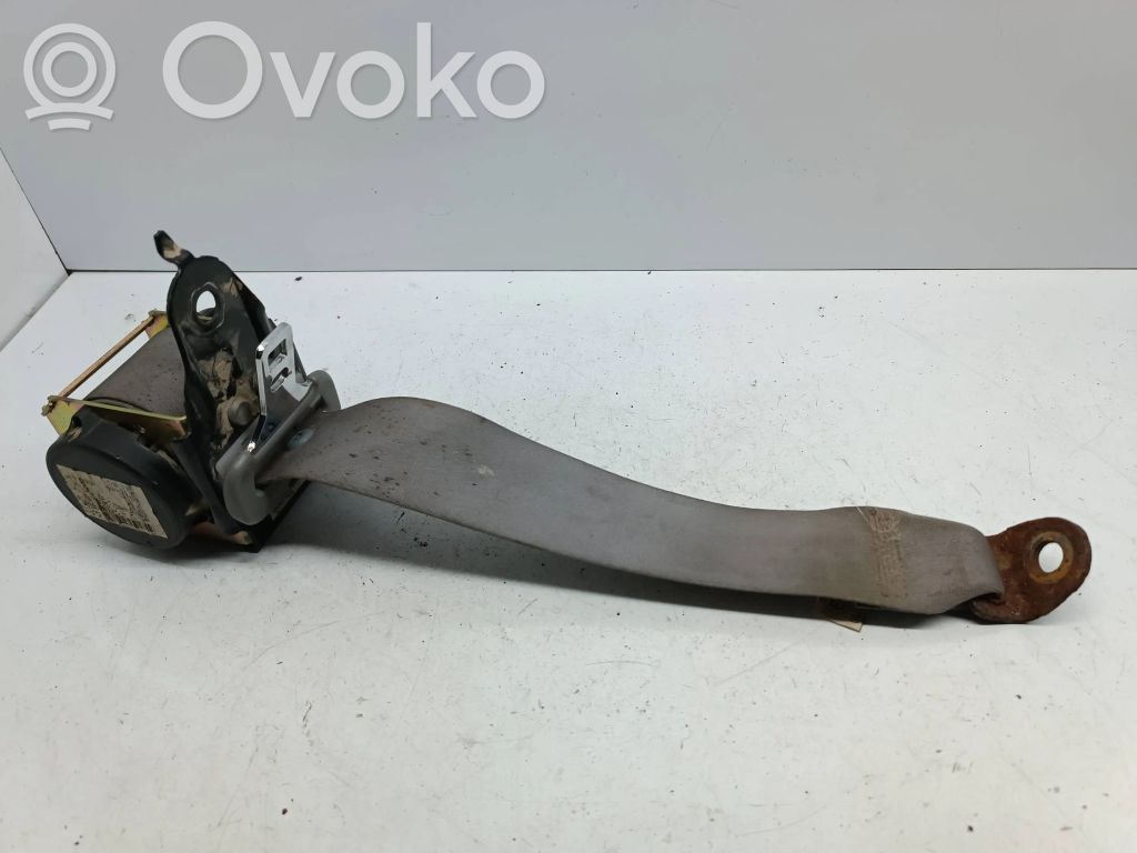 Mazda 3 I Rear seatbelt 