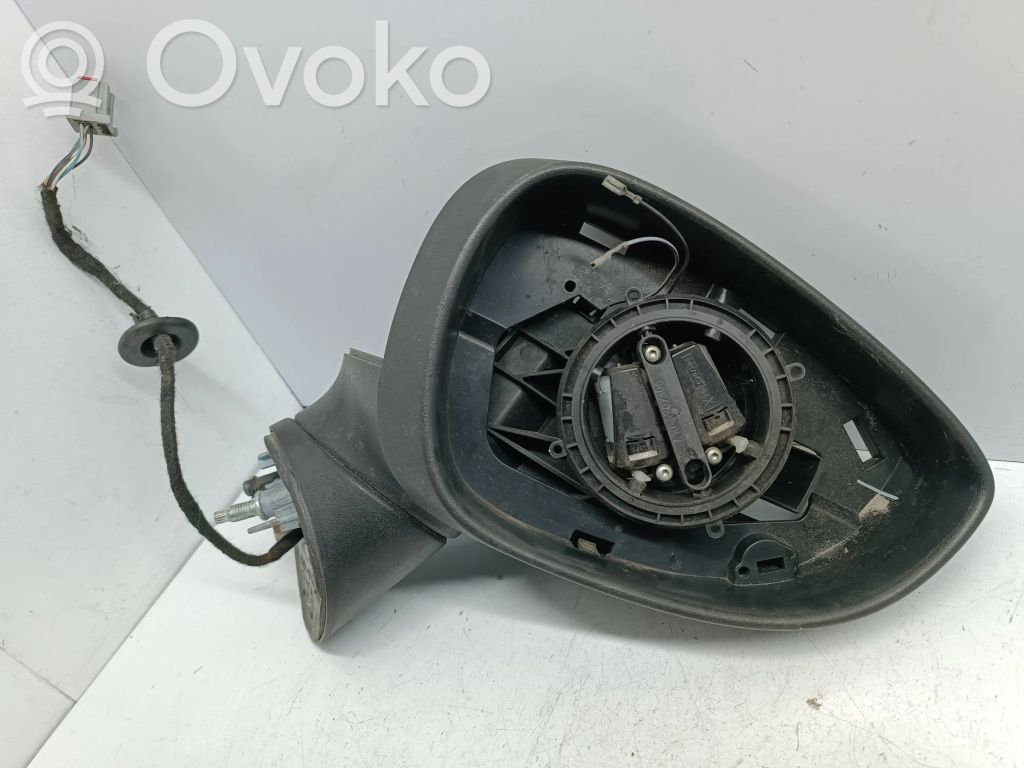 Ford Fiesta Elektryczne lusterko boczne drzwi przednich 