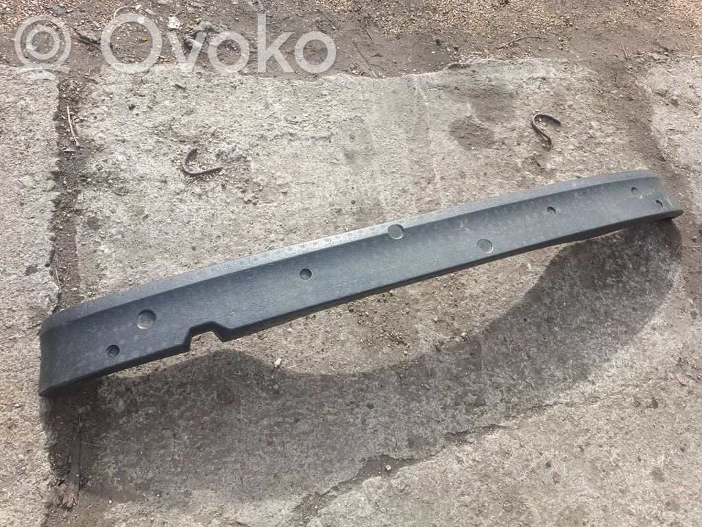 BMW 7 E65 E66 Bampera putuplasta daļa 