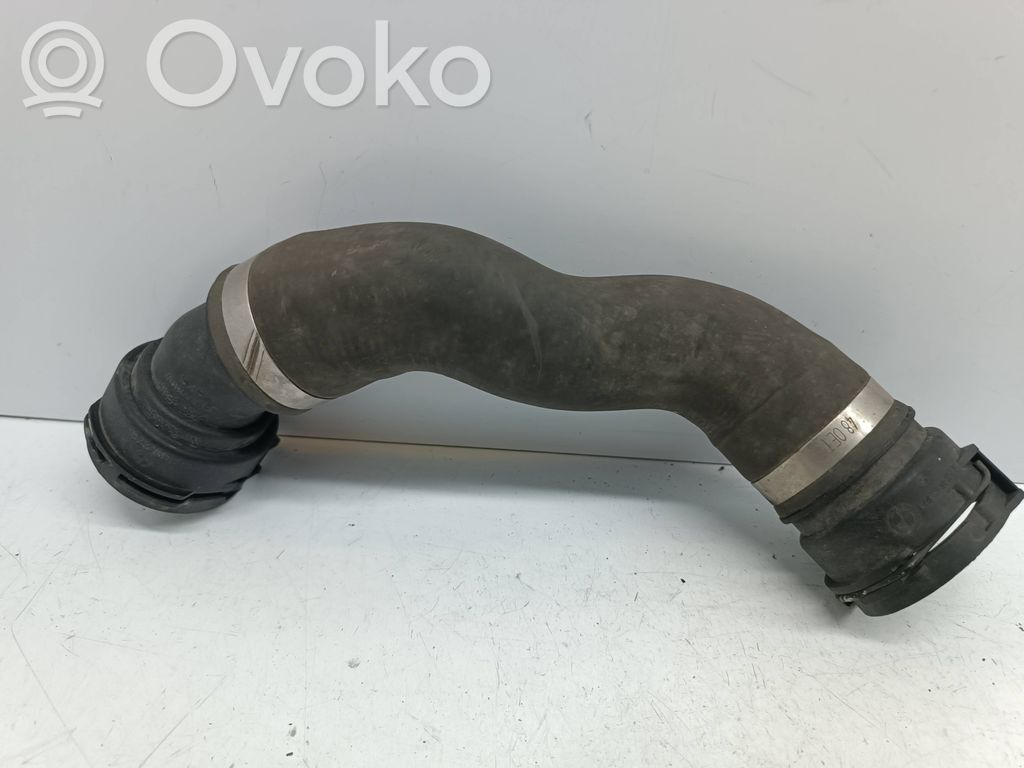 BMW 7 F01 F02 F03 F04 Conductă/furtun lichid de răcire motor 