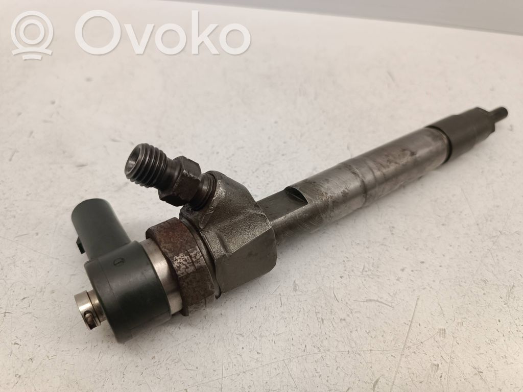 Mercedes-Benz C W203 Inyector de combustible 