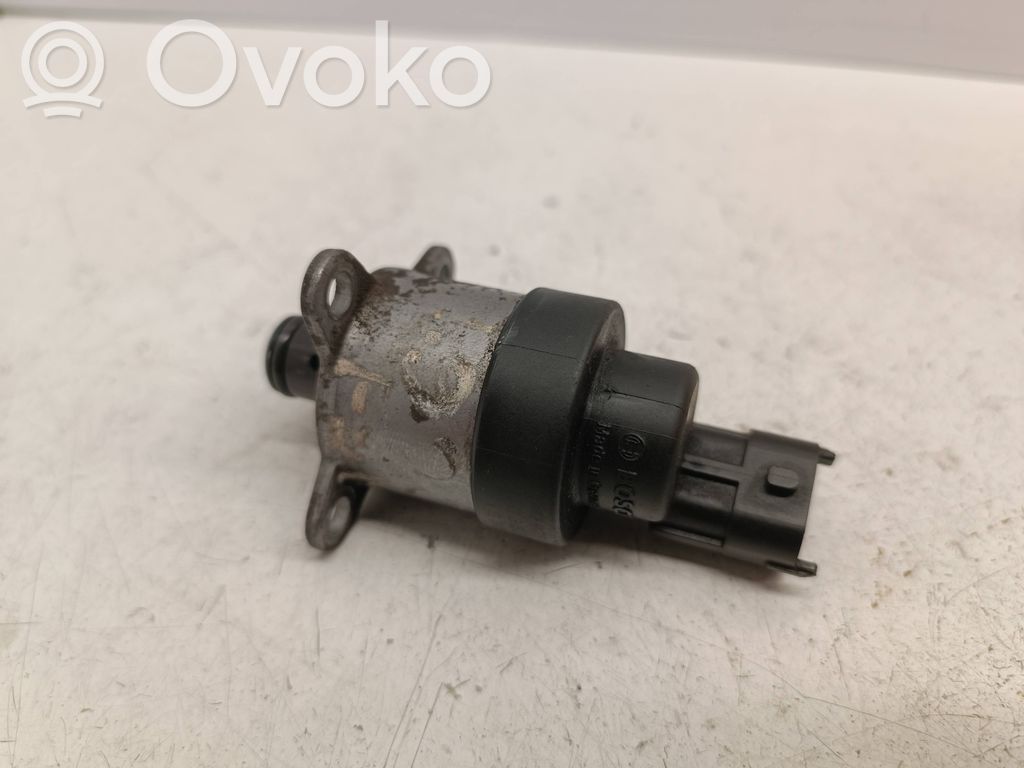 Mitsubishi Space Star Regulator ciśnienia paliwa 