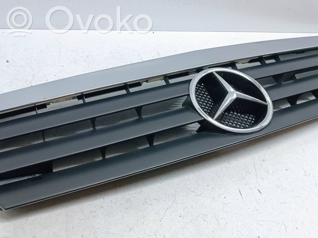 Mercedes-Benz A W168 Front grill 