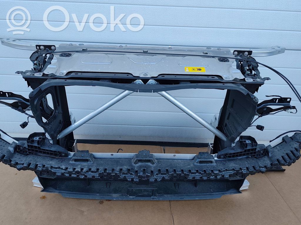 BMW X3 G01 Pas przedni 