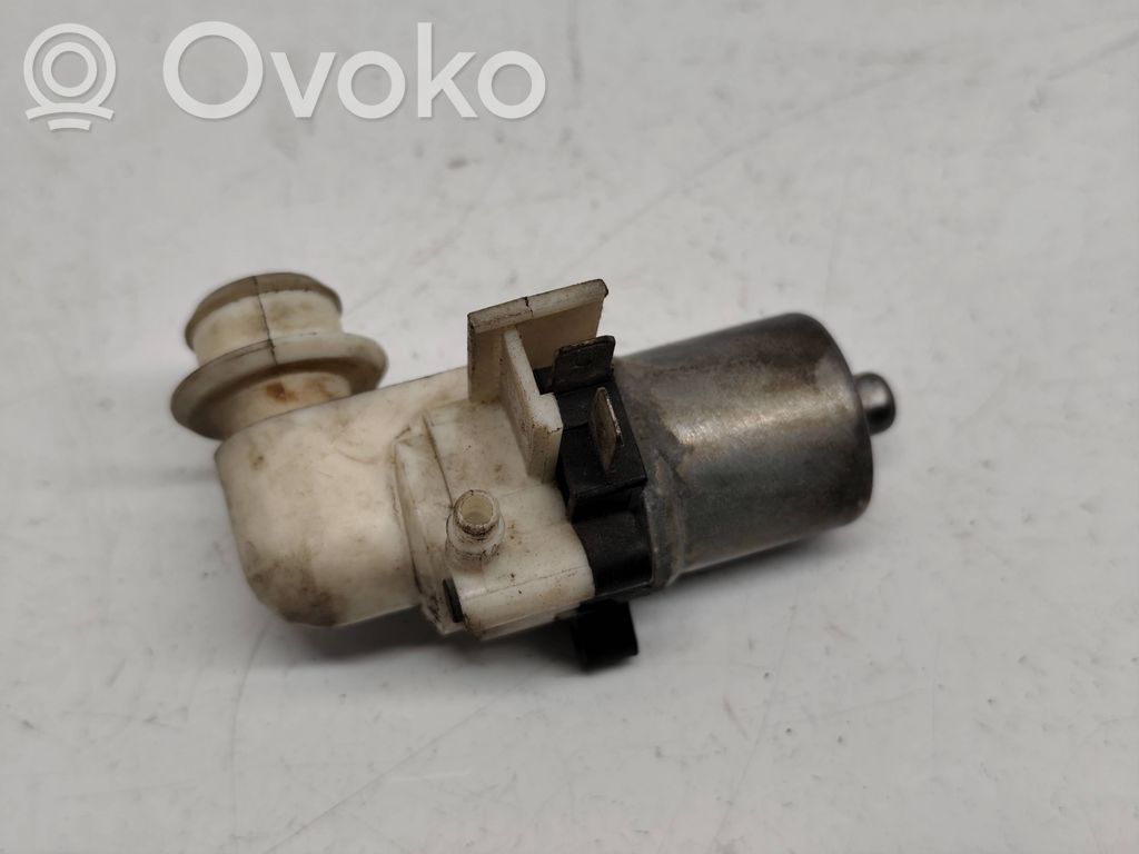 Pompa spryskiwacza szyby przedniej / czołowej   001107,ISOLATORINO001107
