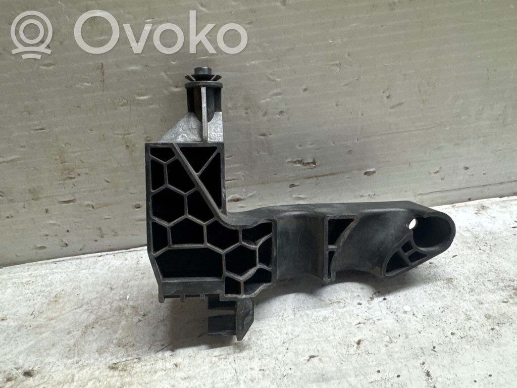 Volvo XC40 Uchwyt / Mocowanie chłodnicy 