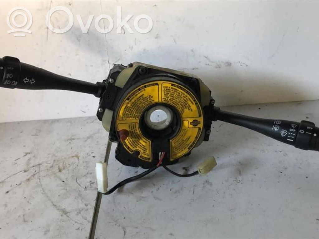 Nissan Micra Przełącznik świateł 