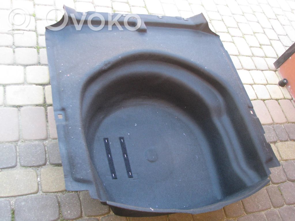 Toyota Corolla E210 E21 Bagažinės grindys 