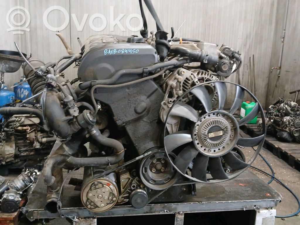 Audi A4 S4 B5 8D Motor 