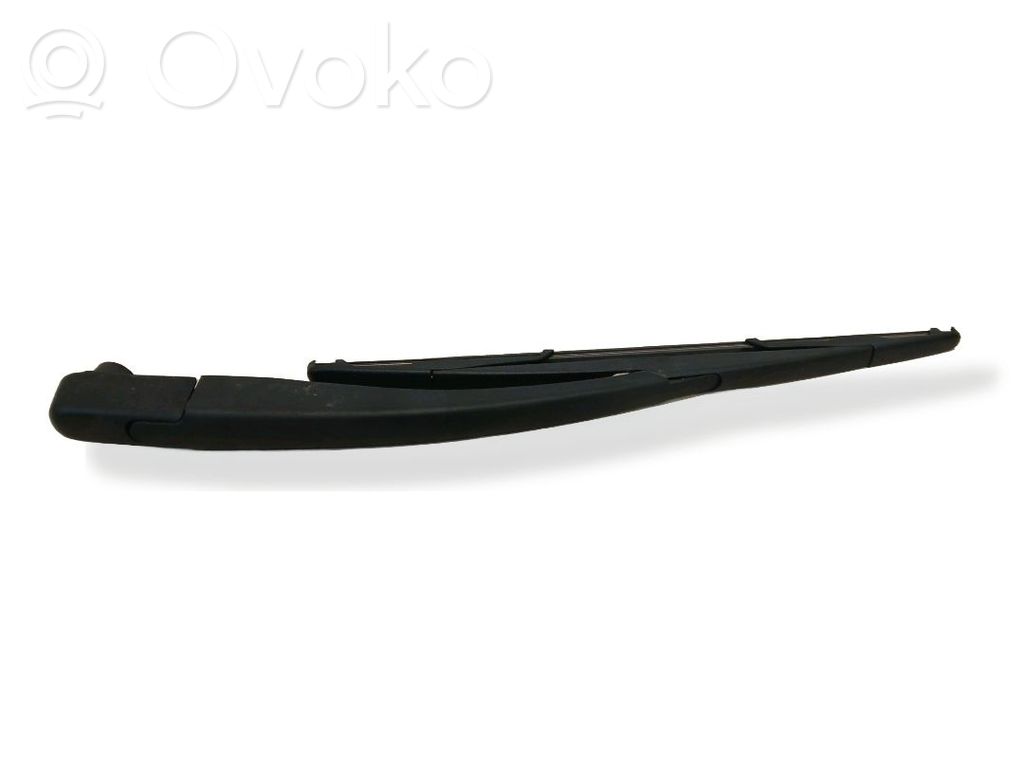 Brazo del limpiaparabrisas trasero   9811199680