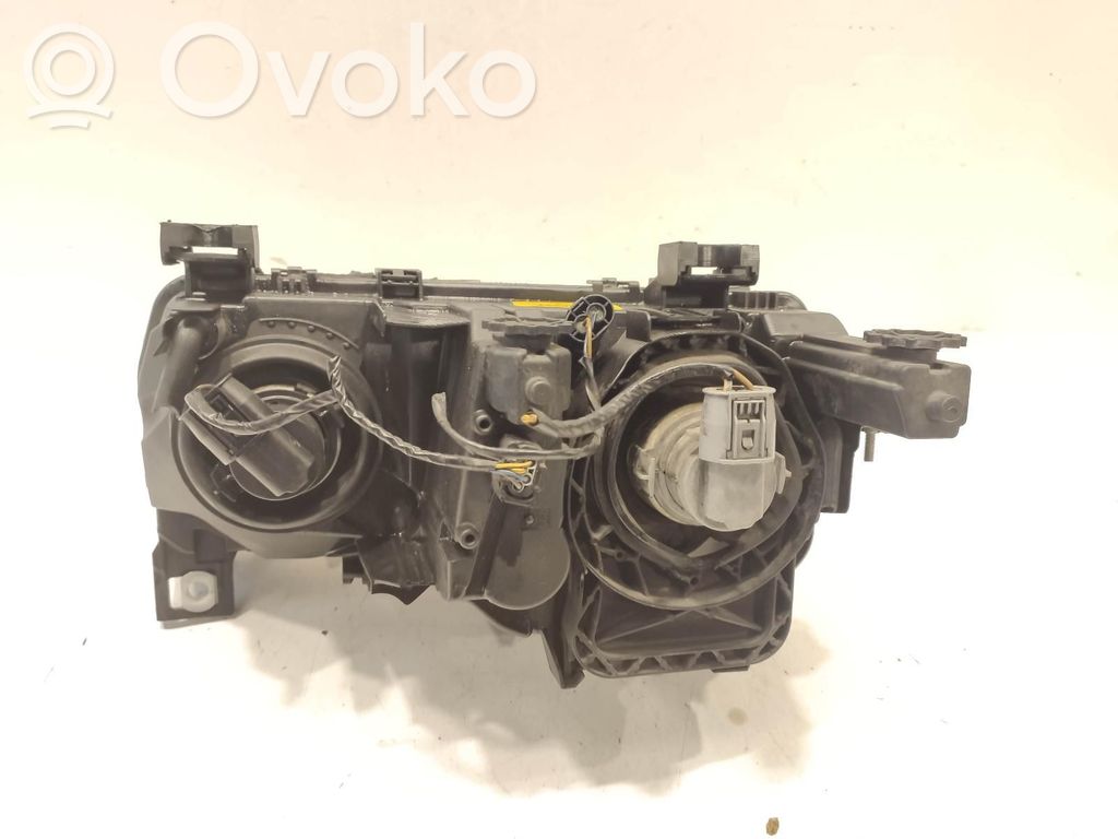 Etu-/Ajovalo   6901970