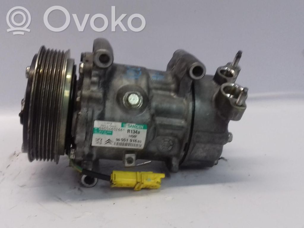 Ford Fiesta Compresor (pompă) aer condiționat (A/C) 