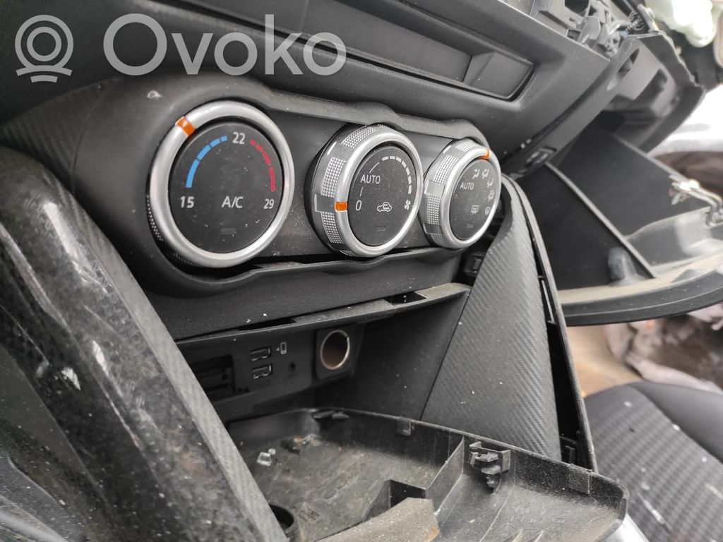 Mazda 2 Sterowania klimatyzacji / Ogrzewania 