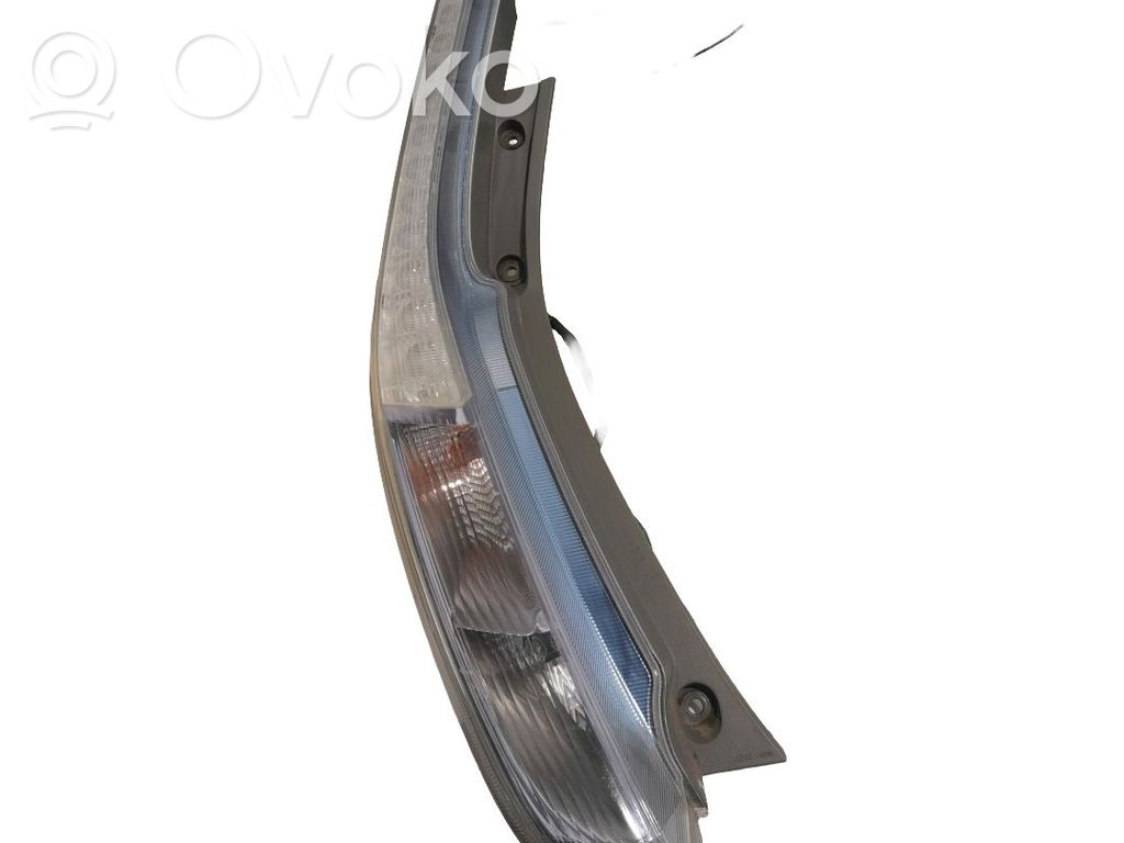 Nissan Leaf I (ZE0) Lampa tylna 