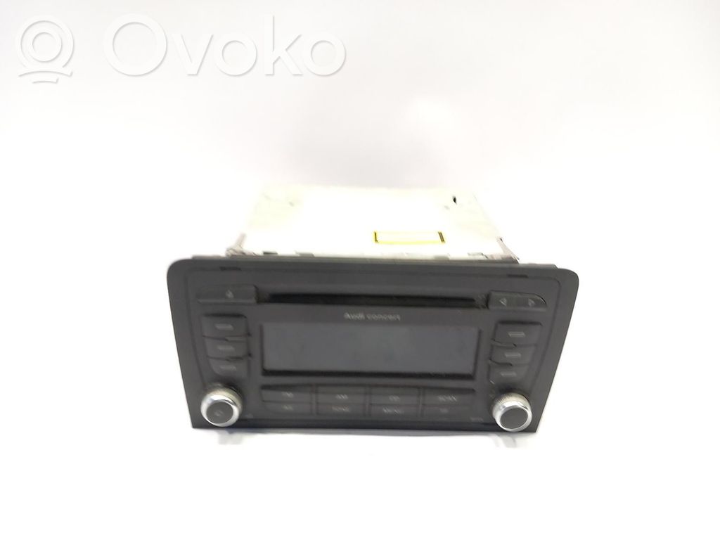Audi A3 S3 8P Panel / Radioodtwarzacz CD/DVD/GPS