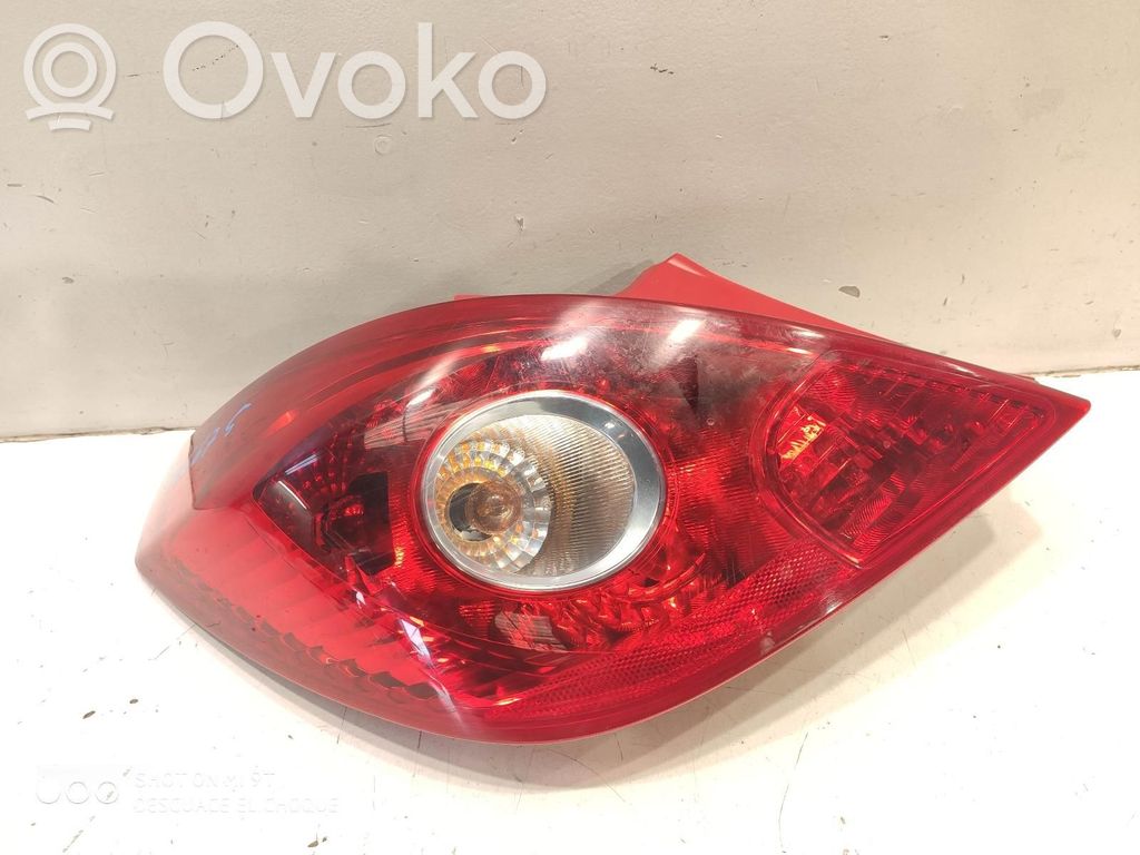 Opel Corsa D Feux arrière / postérieurs