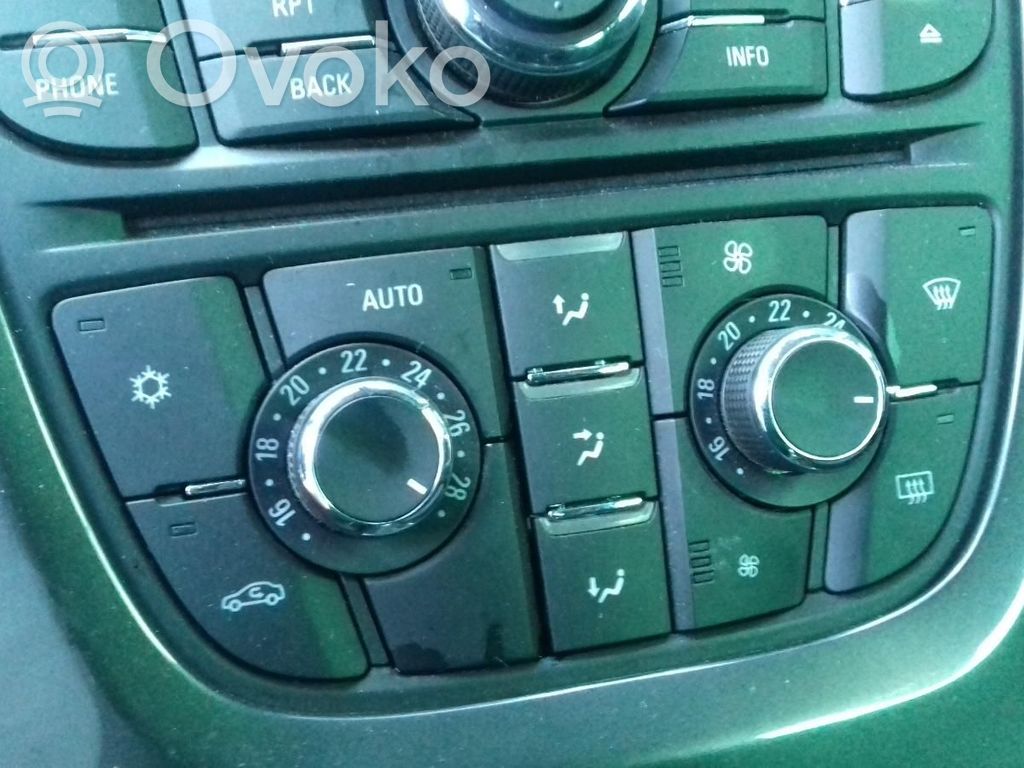 Opel Astra J Sterowania klimatyzacji / Ogrzewania 
