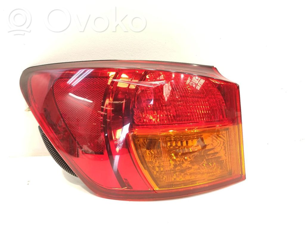 Lexus IS 220D-250-350 Lampă spate în caroserie 