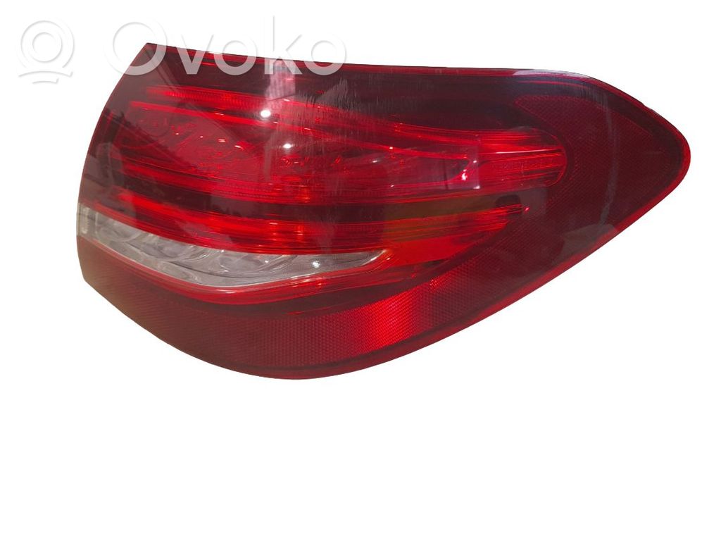 Mercedes-Benz C W205 Luci posteriori