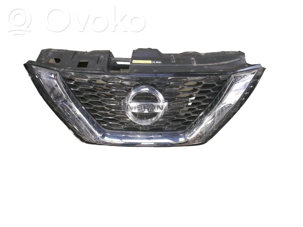 Nissan Qashqai Mascherina inferiore del paraurti anteriore