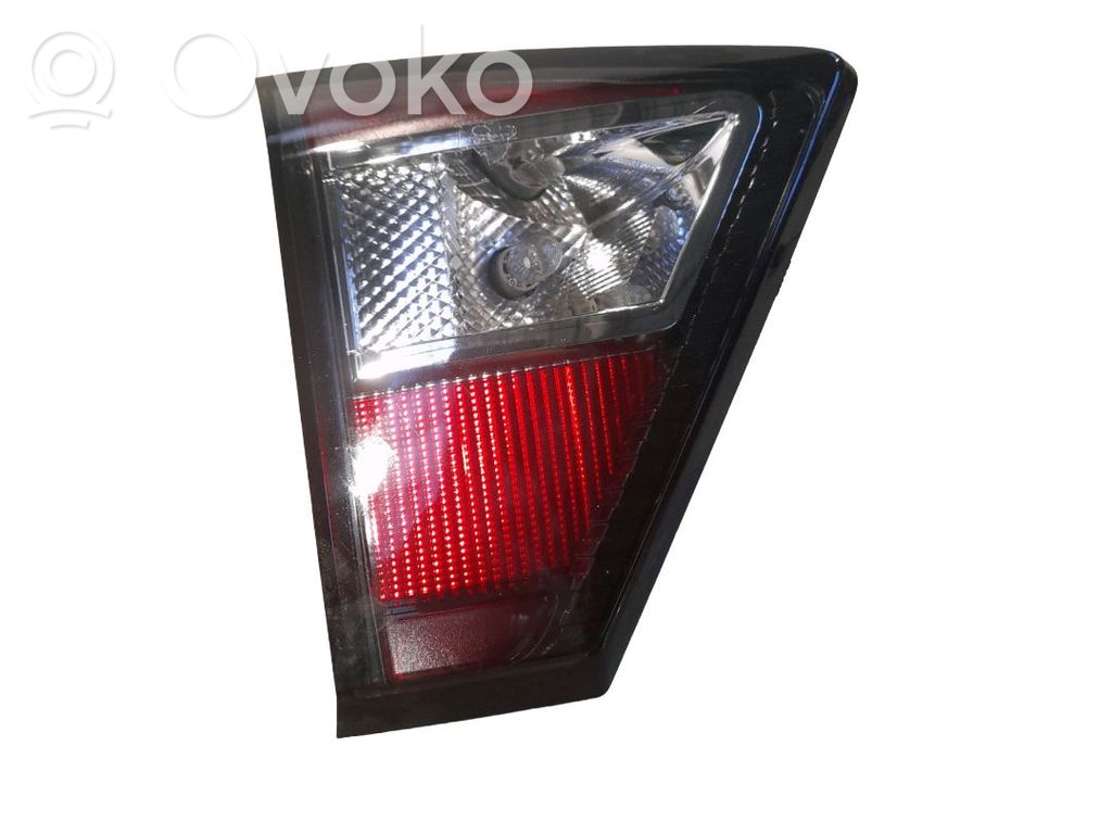 Ford Kuga II Lampă spate în caroserie 