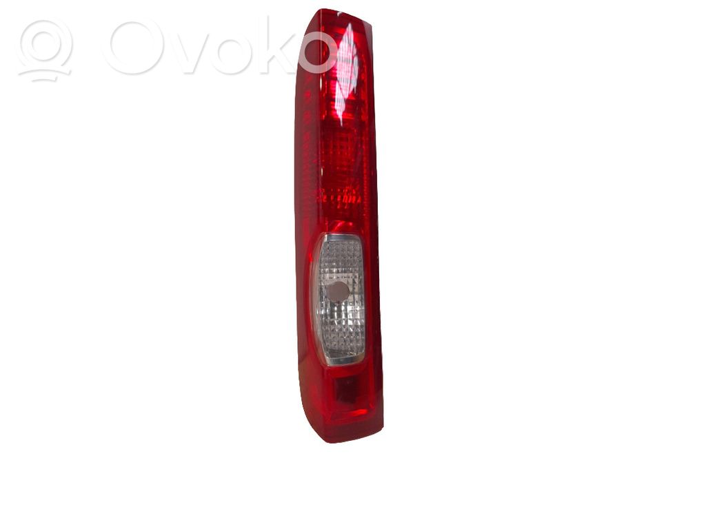 Renault Trafic II (X83) Luz trasera/de freno 
