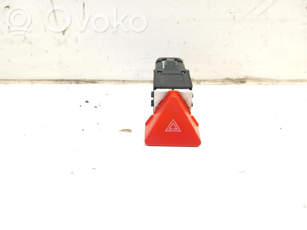 Volkswagen Touran I Przycisk świateł awaryjnych 