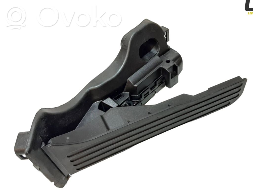 Volkswagen Golf V Accelerator throttle pedal 