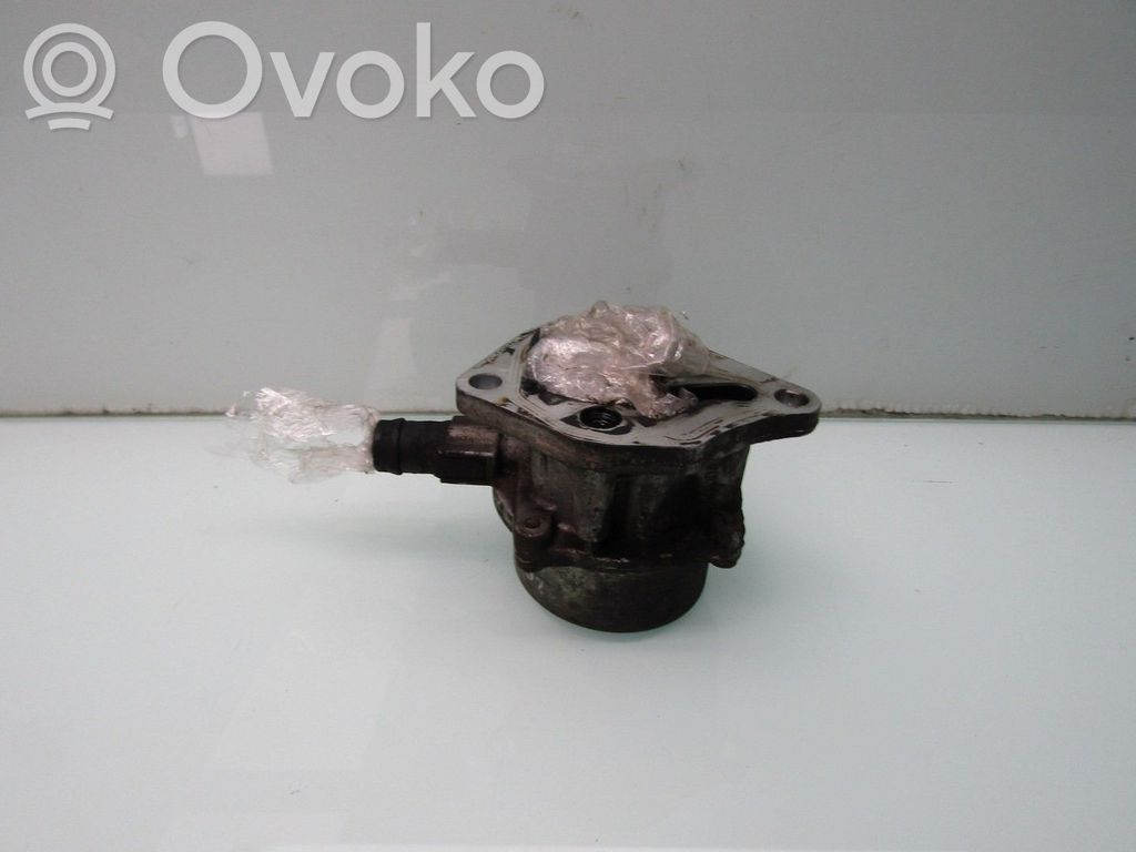 Renault Clio II Pompa a vuoto 