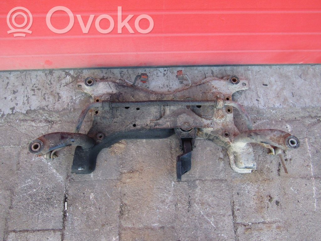Etuapurunko   06R