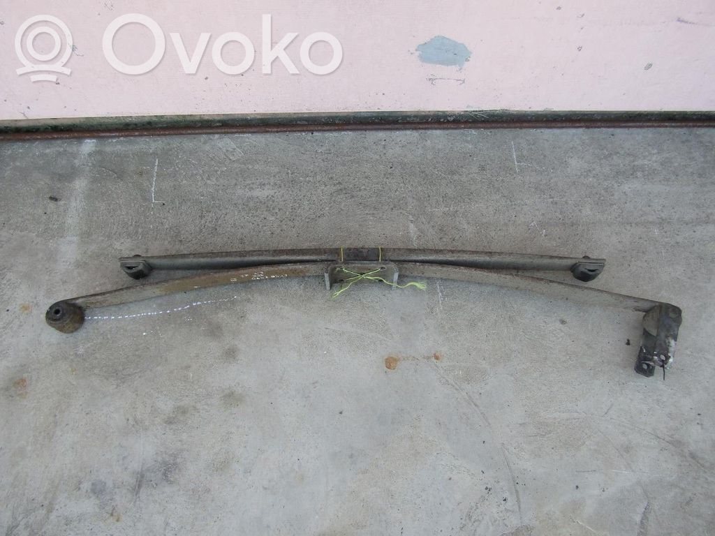 Volkswagen I LT Resor przedni 