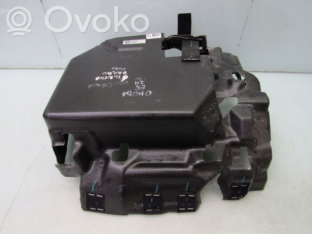 Chery 5/C5 Osłona górna silnika 