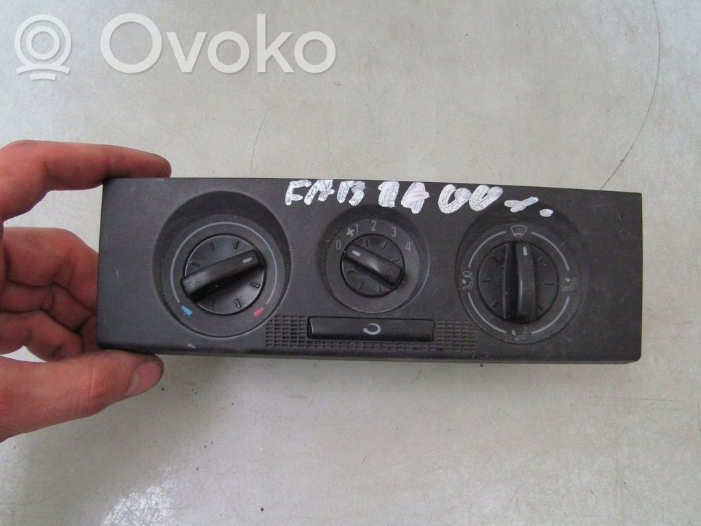 Skoda Fabia Mk1 (6Y) Citu veidu slēdži / pogas / pārslēdzēji 