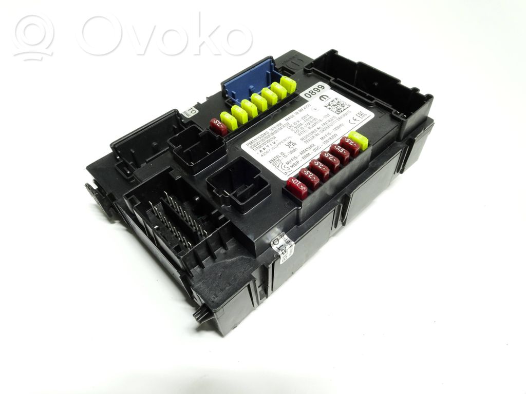 Jeep Compass Fuse module 
