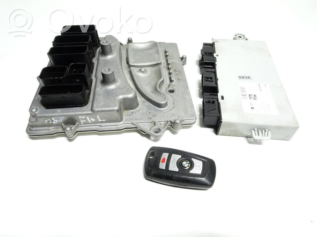 BMW 5 F10 F11 Komputer / Sterownik ECU i komplet kluczy 