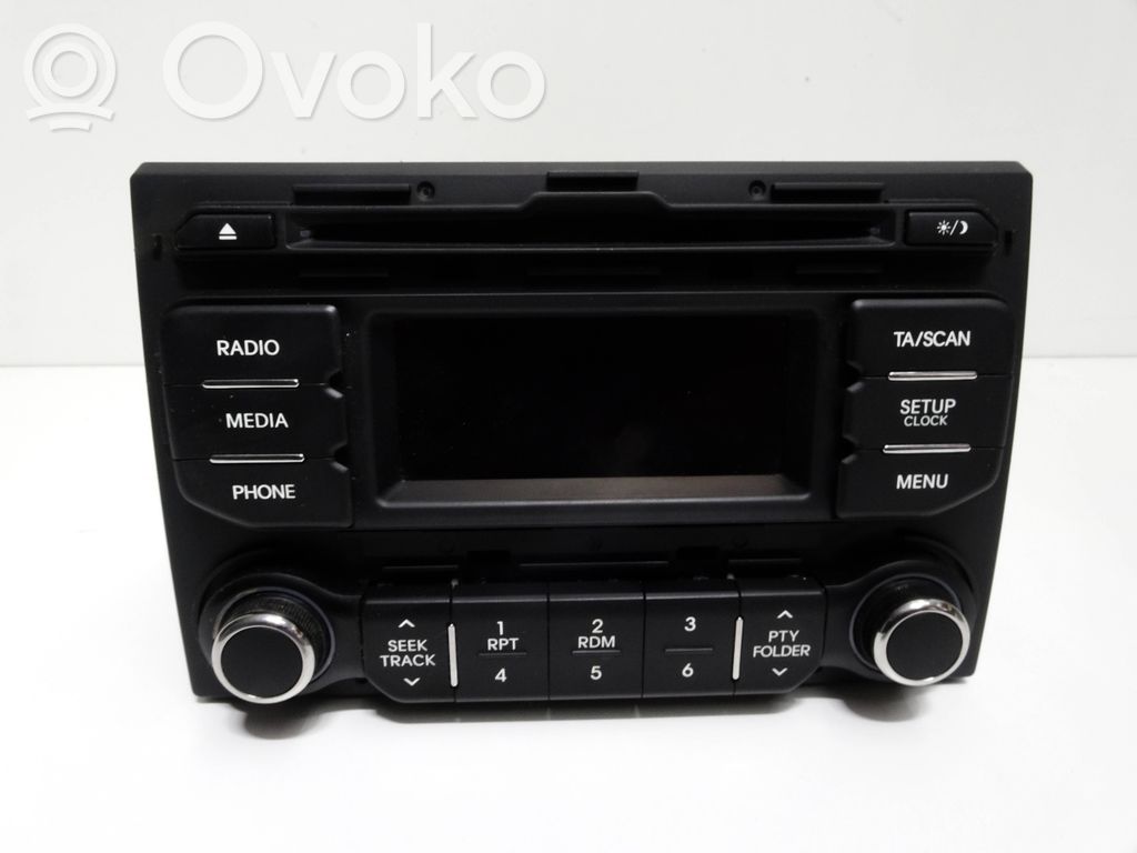KIA Rio Panel / Radioodtwarzacz CD/DVD/GPS 