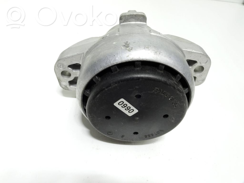 Porsche Panamera (971) Engine mount bracket 