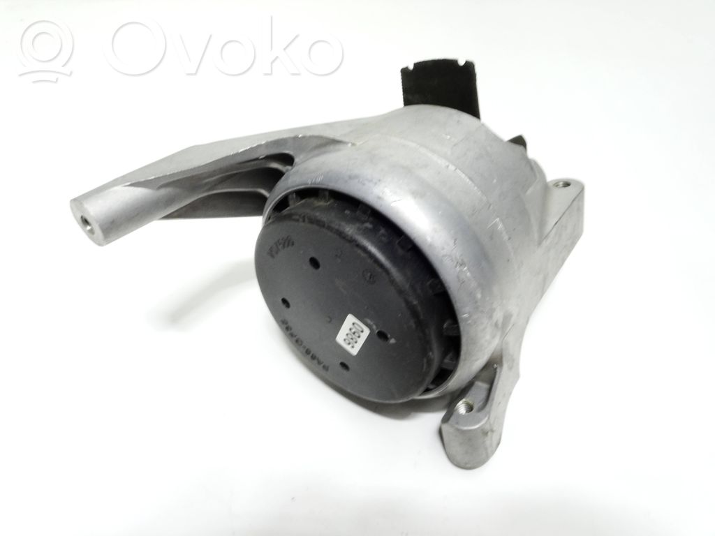 Porsche Panamera (971) Engine mount bracket 