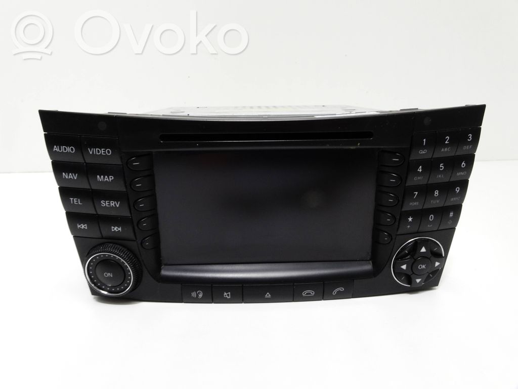 Mercedes-Benz CLS C219 Unitate principală radio/CD/DVD/GPS 