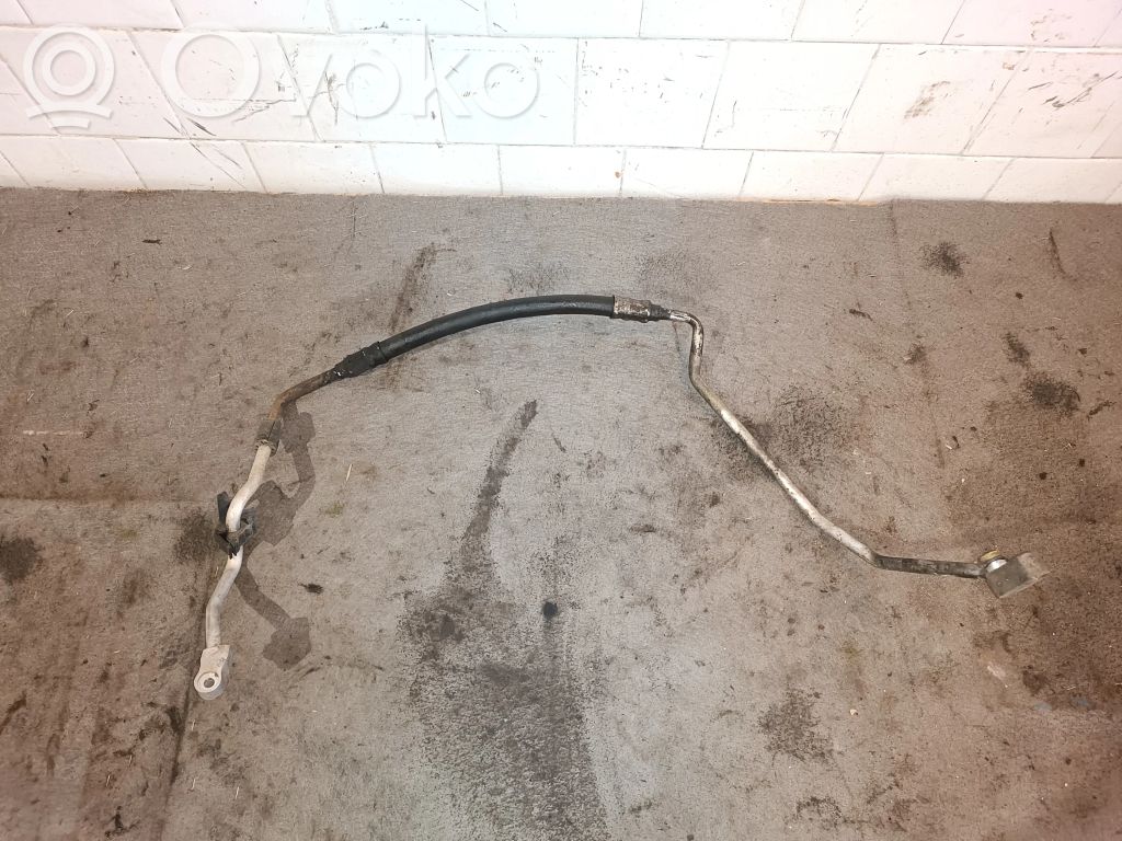 BMW 1 E81 E87 Air conditioning (A/C) pipe/hose 