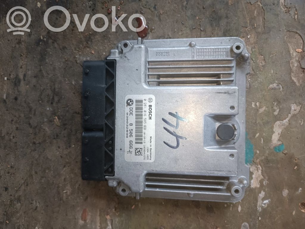 Mini One - Cooper R56 Engine control unit/module 