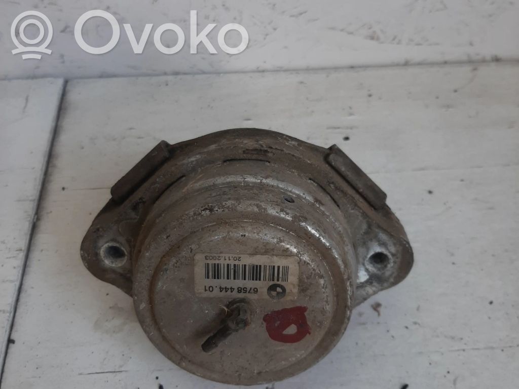 BMW X5 E53 Engine mount bracket 