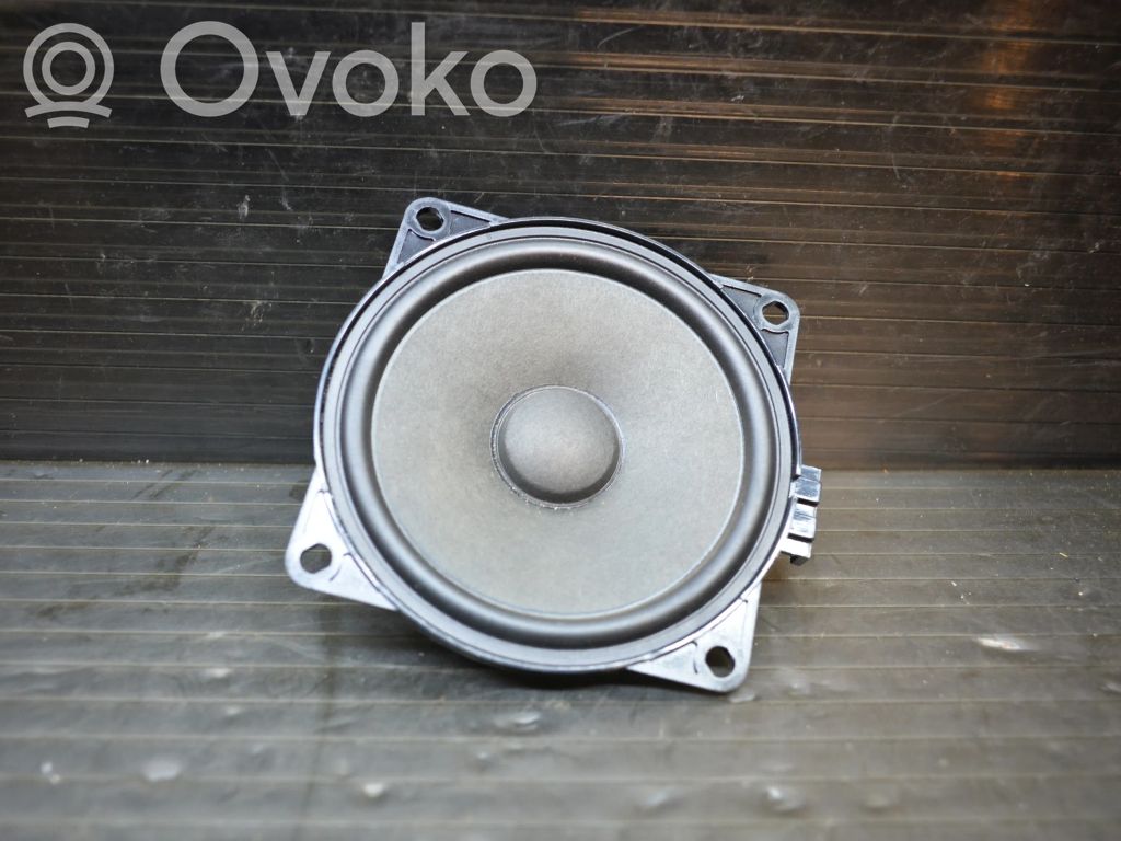 Volkswagen Golf Plus Rear door speaker 