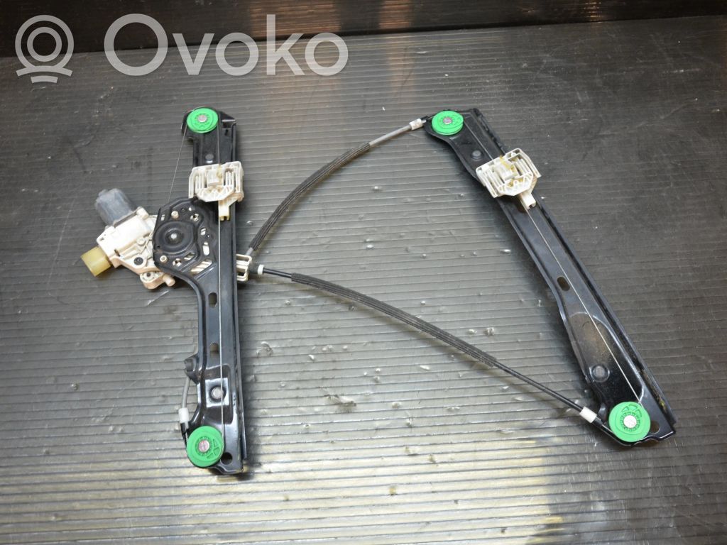 BMW 1 E81 E87 Regulador de puerta delantera con motor 