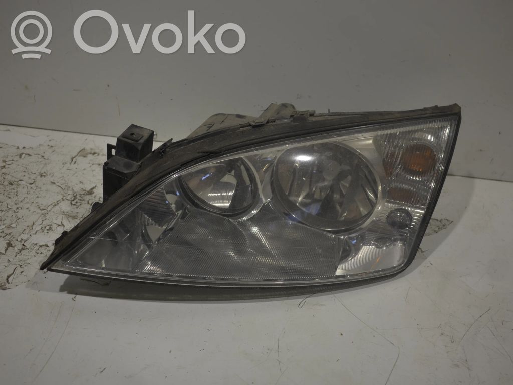 Lampa przednia   0301174203