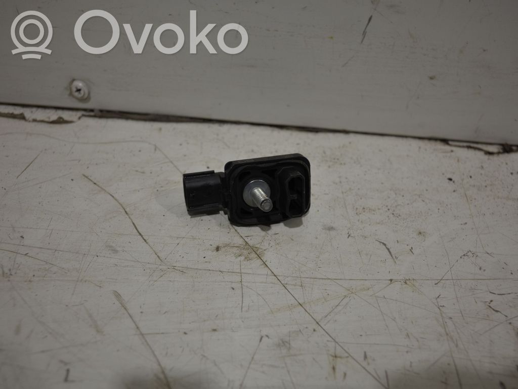 Toyota RAV 4 (XA50) Airbagsensor Crashsensor Drucksensor 
